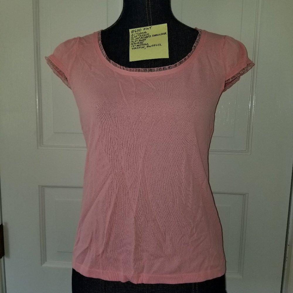 ✅NWT Apostrophe Pink Stretch Cup Sleeve Top Lace Trim PM #600, B11